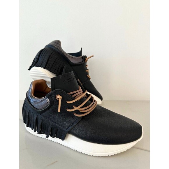ESSEUTESSE Leather Fringe Black Sneakers Comfort Slip On Size 38 Handmade Italy - Picture 1 of 14